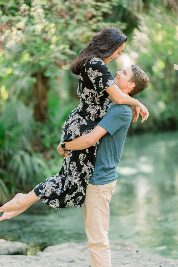 kelly park rock springs engagement photography